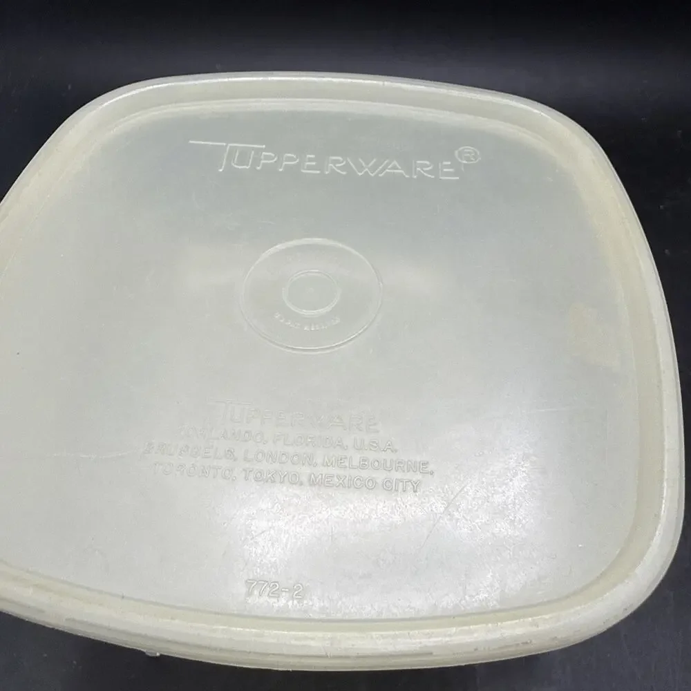 Vintage Tupperware 770-4 Serve-Ette Dip Bowl w/ Lid White Snack Server USA
